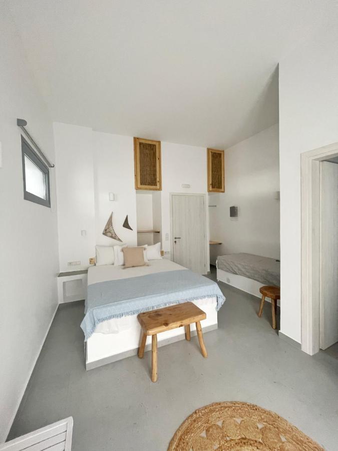 Kirki Rooms By The Sea Páros 외부 사진