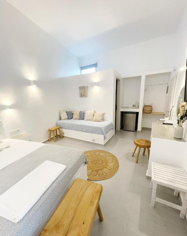 Kirki Rooms By The Sea Páros 외부 사진
